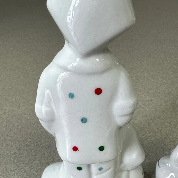 Whimsical White Porcelain Clown Figurines - Picture 13 of 15